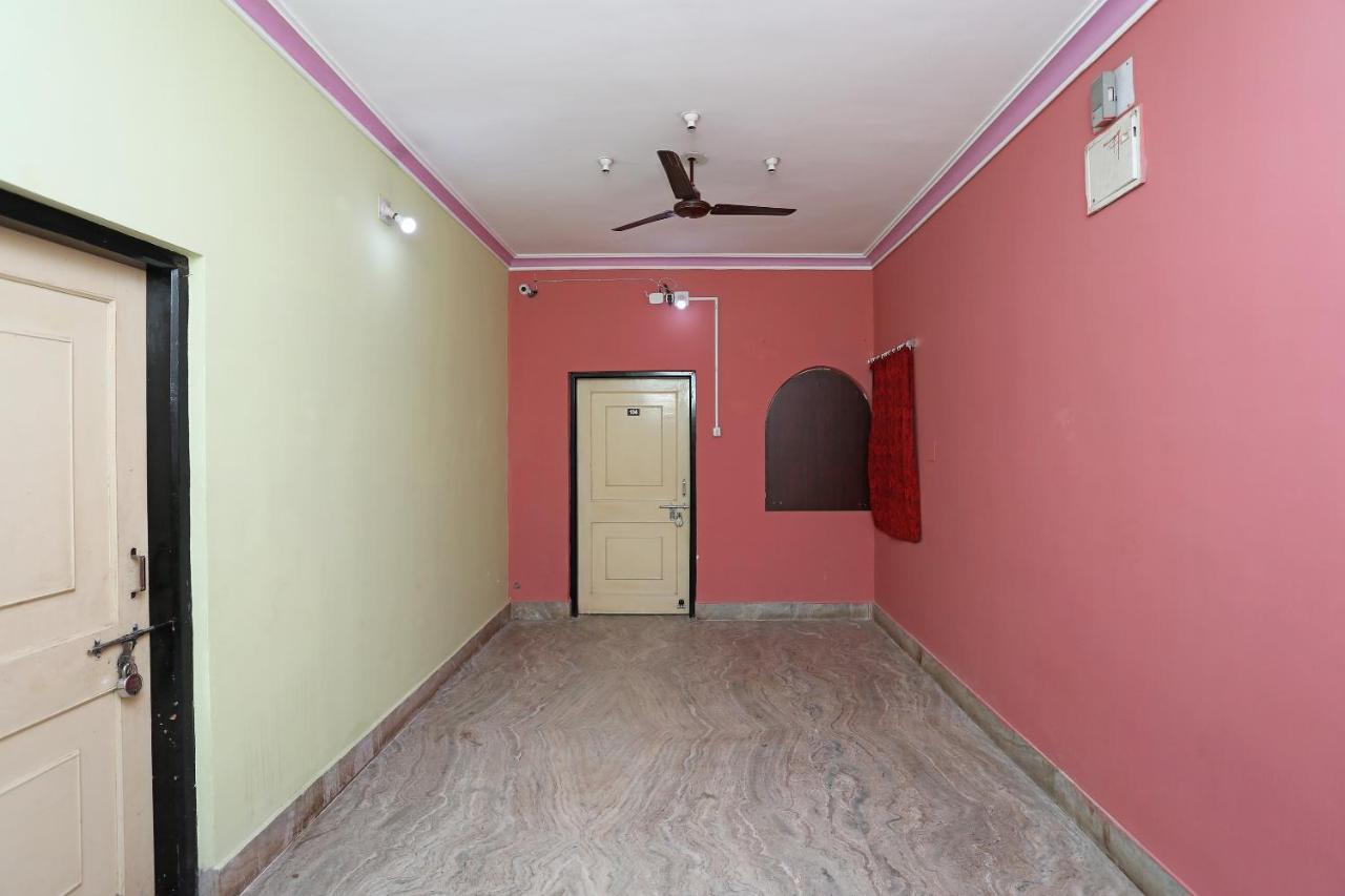 Oyo Kalinga Guest House Bhubaneswar Exterior foto